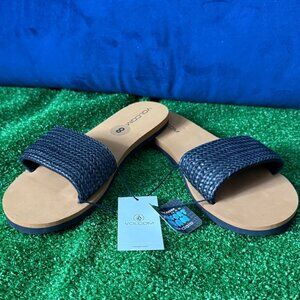 Volcom Black Puff Puff Braid Comfort Foam Slides Flats Sandals Women Size 8 NWT